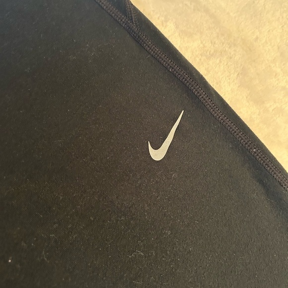 Nike Dri-FIT Black Training Leggings - Picture 2 of 6